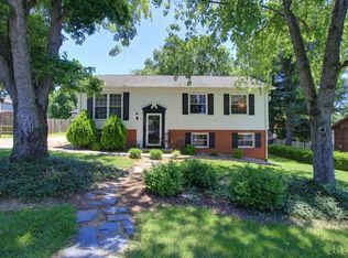 6225 Newport Dr, Lynchburg, VA 24502