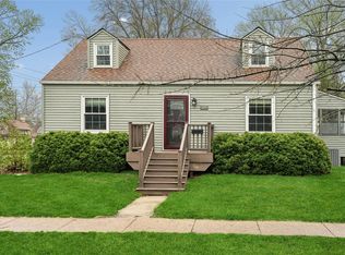 1347 44th St, Des Moines, IA 50311