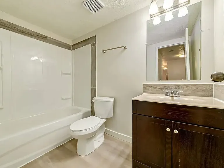 5700 31st St #C304 — Photo 16