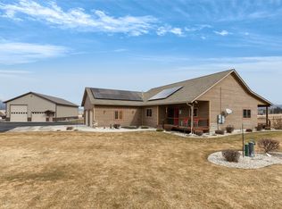 418 Triple Ln, Stevensville, MT 59870