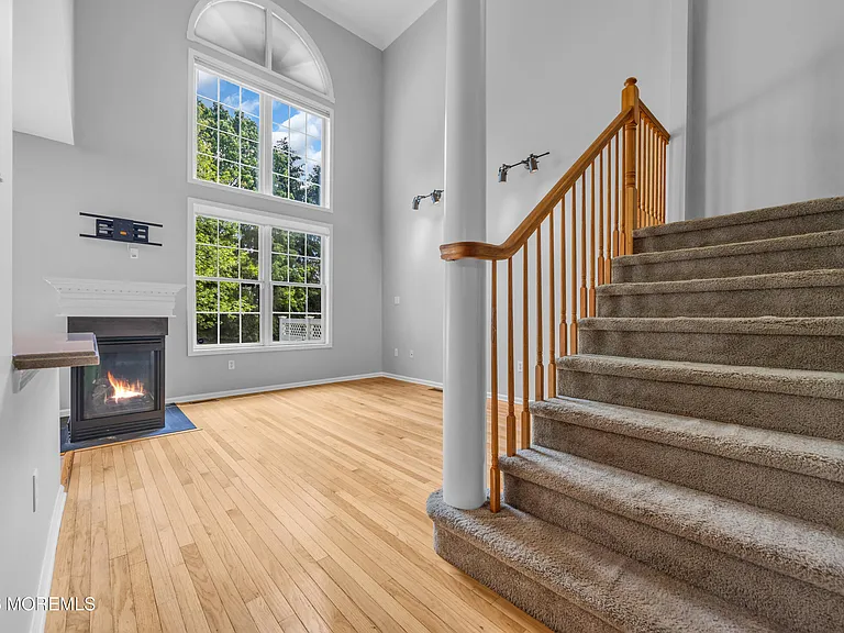 10 Deepwater Cir — Photo 6