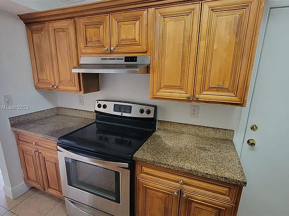 3rd image of 7232 SW 94th Pl APT E7