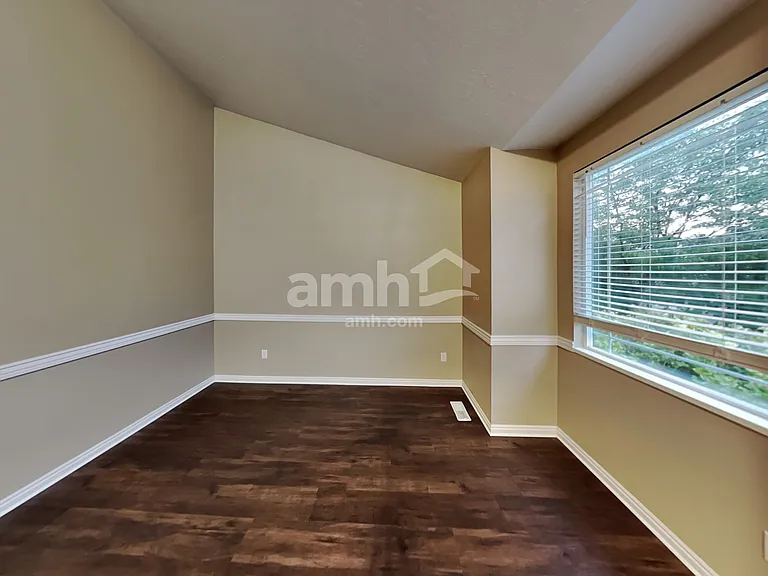 1015 W Westbury Ct — Photo 7