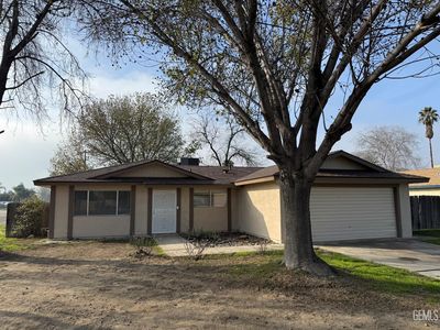 8837 Glenda St, Bakersfield, CA, 93307