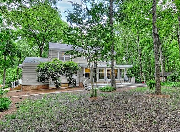 5th image of 14100 Fountain Ln