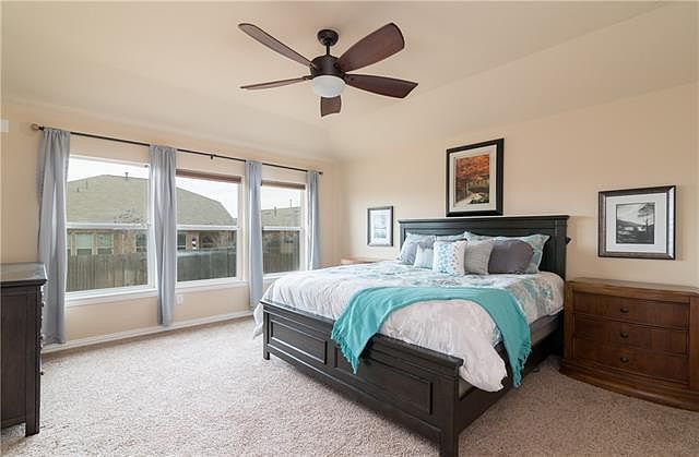 1st image of 228 Lavender Ln