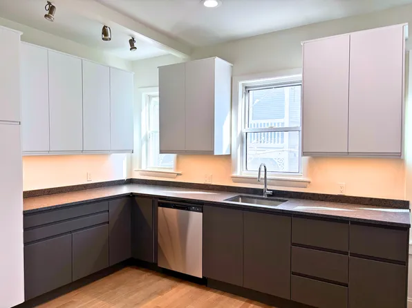 94 Hillside St #2, Roxbury Crossing, MA 02120