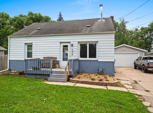 529 Morris Ave, Green Bay, WI 54304