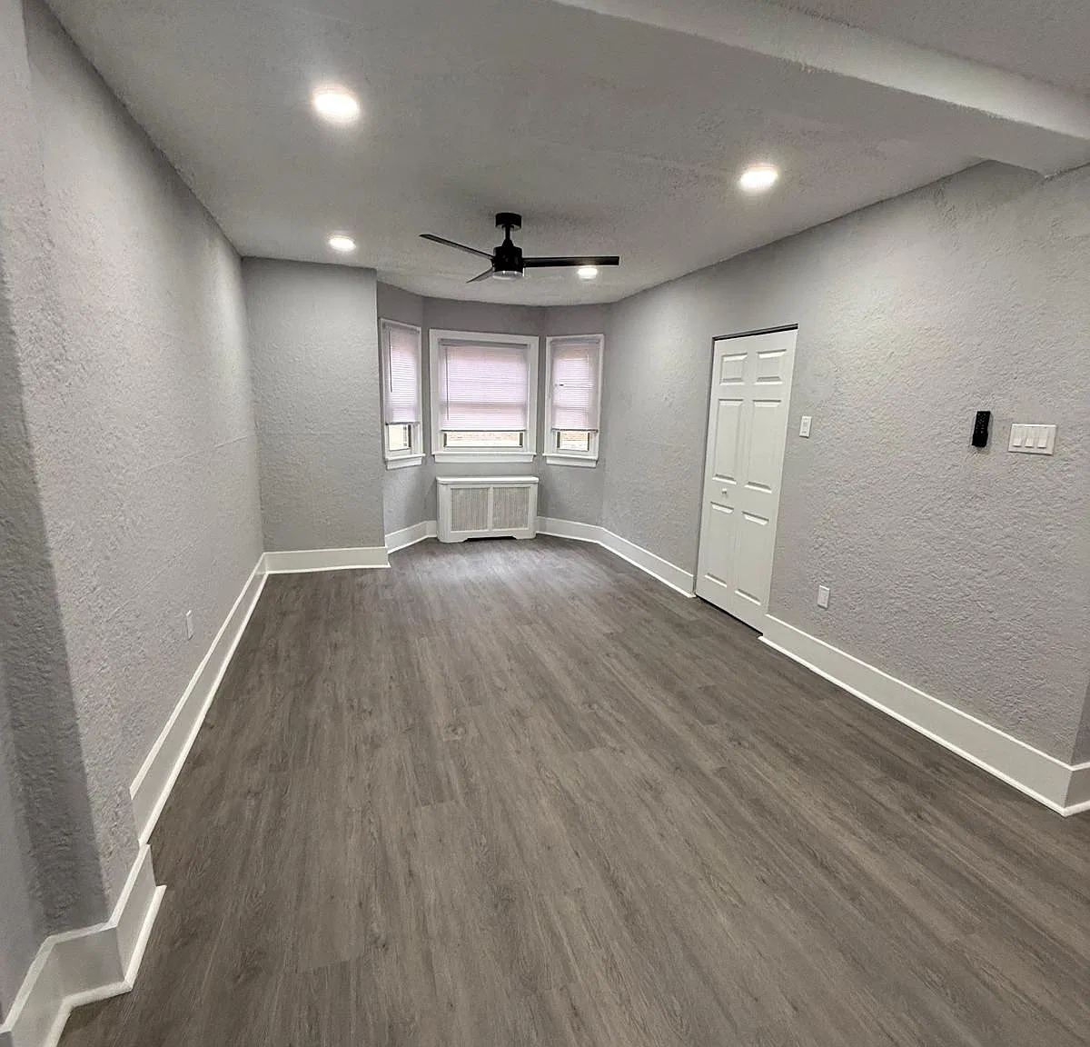 Studio, 800 sqft, $1,095 — Photo 4