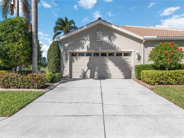 8115 Victoria Falls Cir, Sarasota, FL 34243