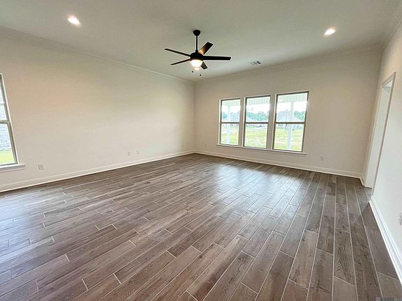 4th image of 44191 Huntley Rd