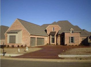 102 Genoa Dr, Madison, MS 39110