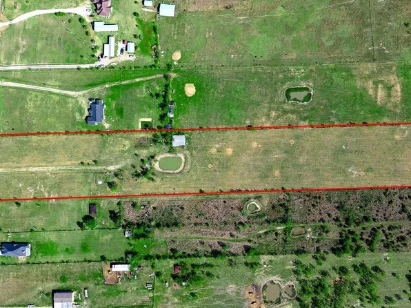 1686 County Road 615, Dayton, TX 77535