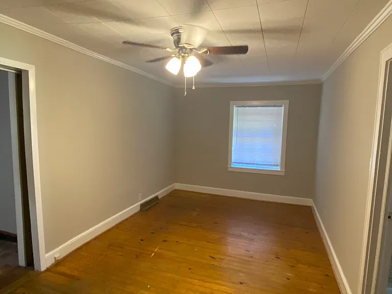 1022 Haled St — Photo 9
