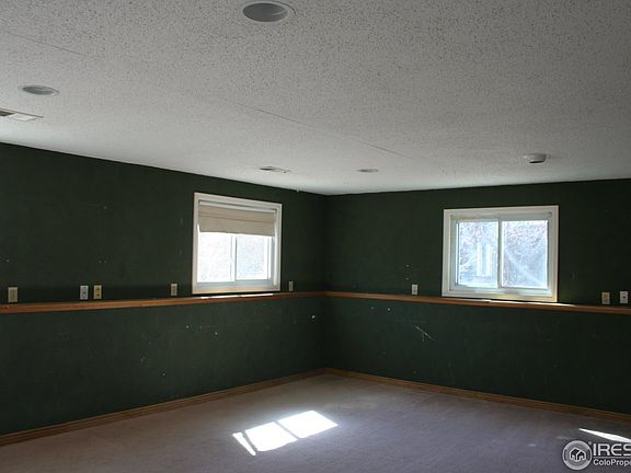 5th image of 3413 Carson Ave