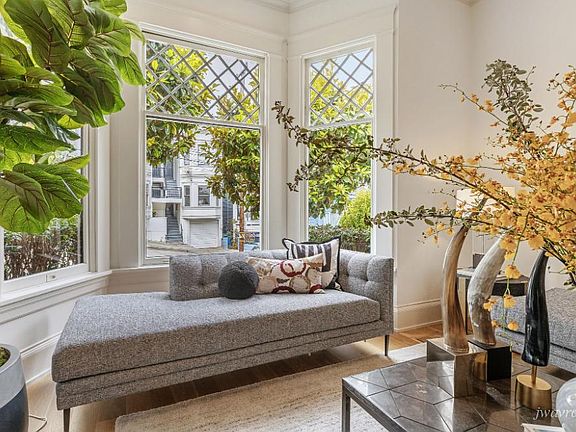 5th image of 253 Collingwood St
