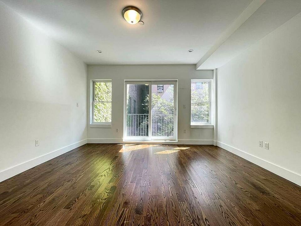 1st image of 152 W 128th St #2
