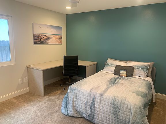 twin bed , home office