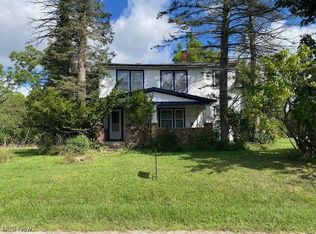 14421 Schreiber Rd, Maple Heights, OH 44137