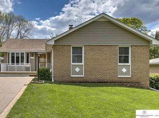 7523 Pasadena Ave, Omaha, NE 68124