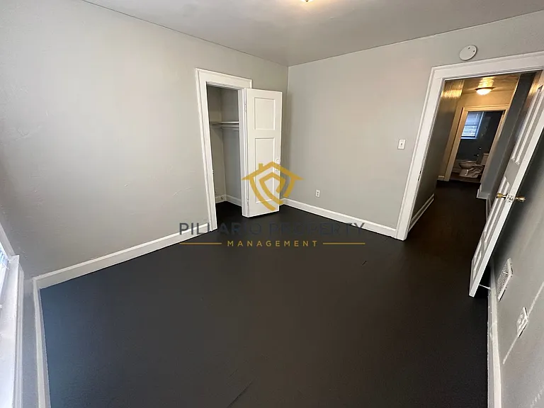2830 N Lasalle St — Photo 15
