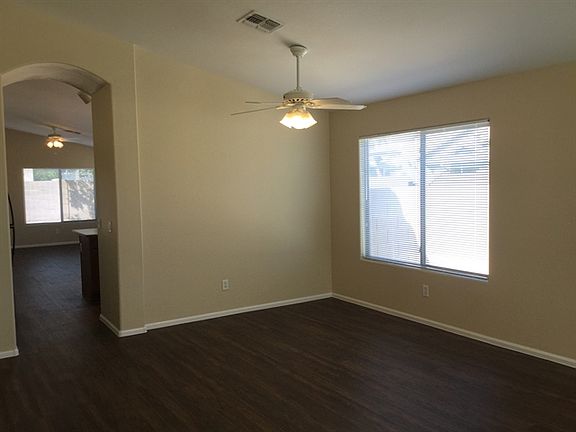 4th image of 5520 W Southgate Ave