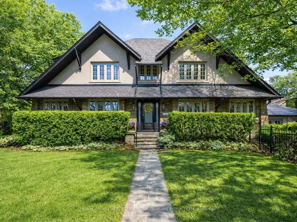 112 Douglas Dr, Toronto, ON M4W 2B5