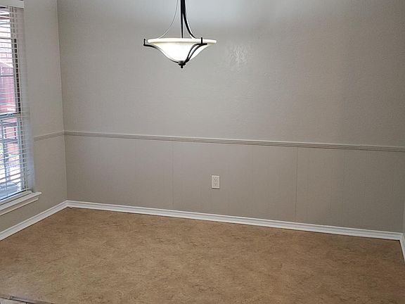 5th image of 1816 Sheehan Ct
