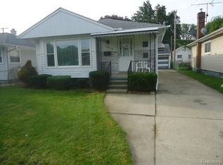 1636 E Madge Ave, Hazel Park, MI