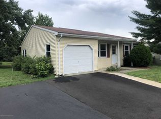 26 Churchill Rd #71, Manchester Township, NJ 08759