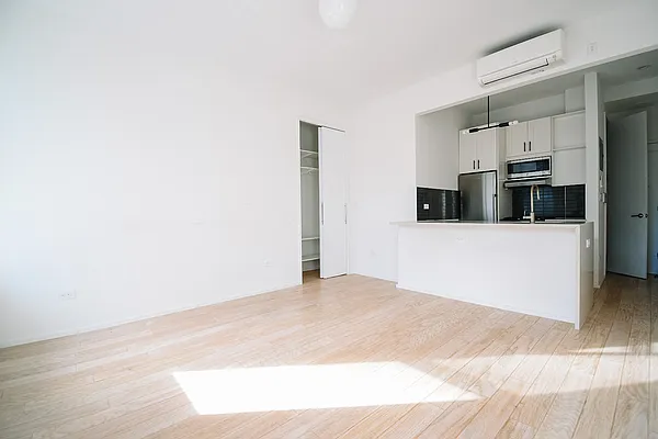 Rented by Skyward | media 14