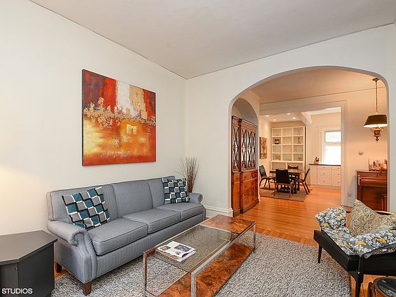 2nd image of 405 W Eugenie St