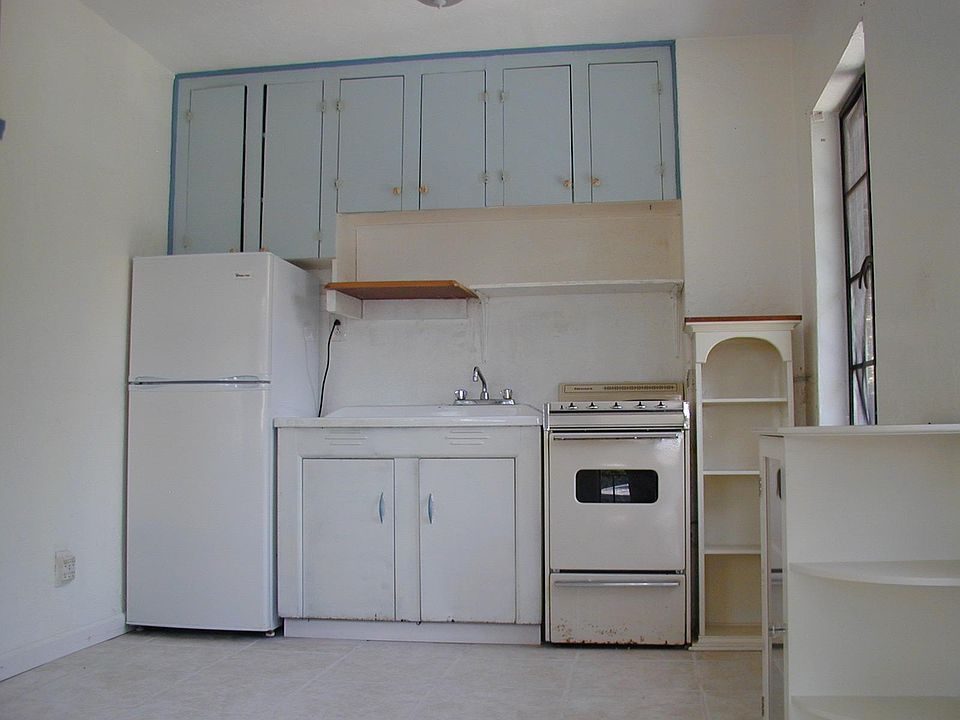 1st image of 2524 49th Ave N #1