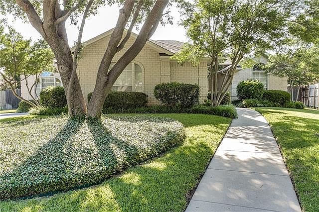 1st image of 3244 Riverwood Dr