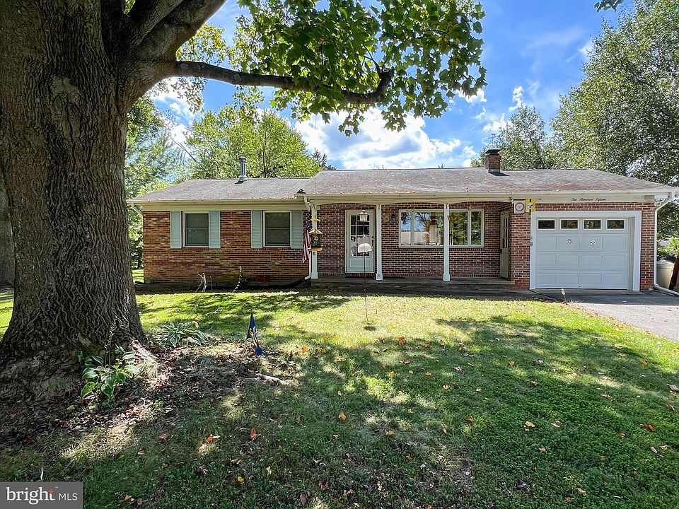 1st image of 45265 Elmbrook Dr