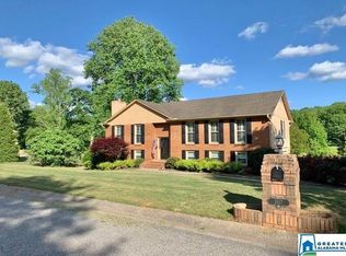 3117 Sunny Meadows Ln, Birmingham, AL 35242
