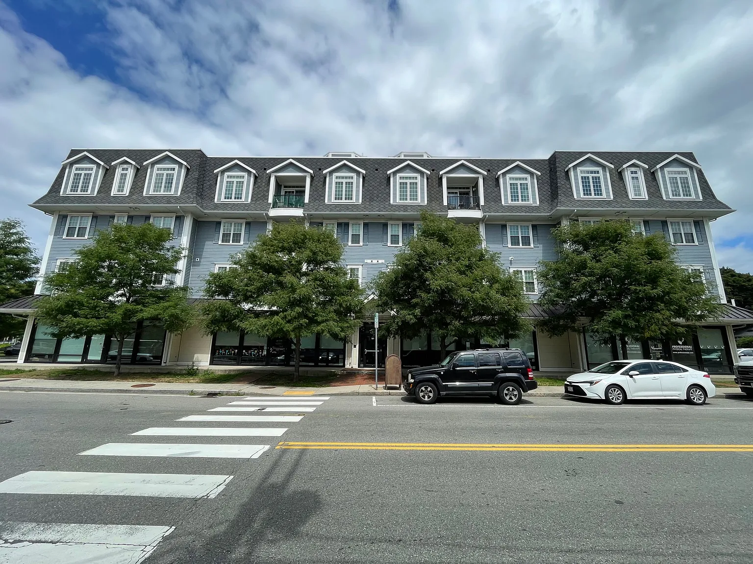 431 River Street — Photo 2