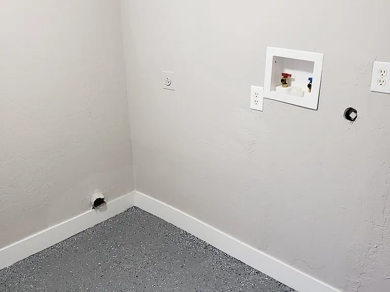 5484 W Bailiff Dr #BASEMENT — Photo 8