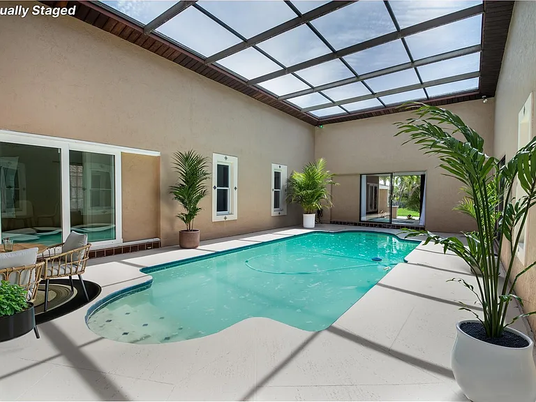 2504 Hibiscus Dr — Photo 6
