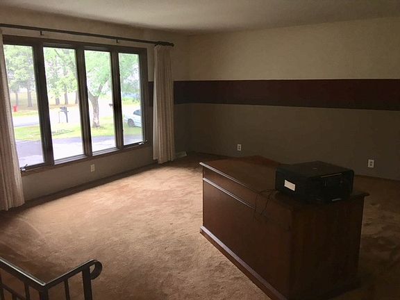 3rd image of 1773 Plantation Ln