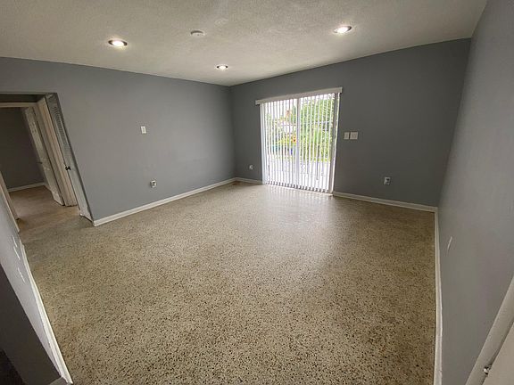 3rd image of 2400 NW 25th Ave #4