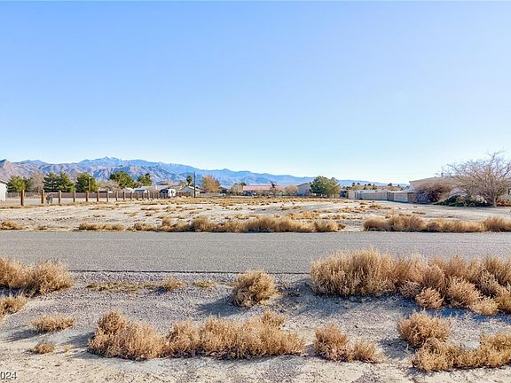 5th image of 3361 Sagebrush Ave
