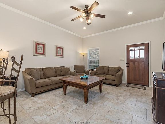 4th image of 4329 Dawn Lynn Dr