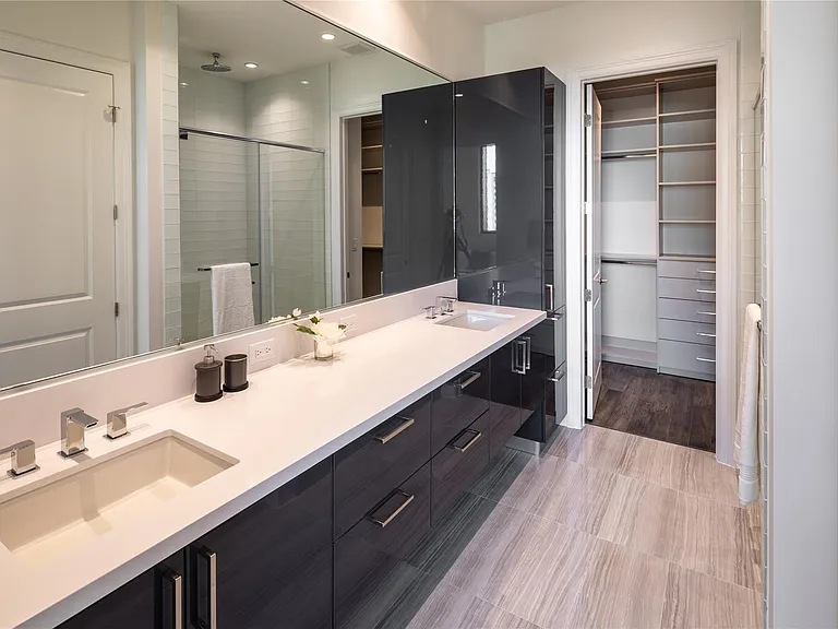 1211 Caroline St #1401 — Photo 7