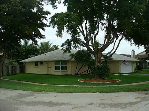 2nd image of 4850 SW 104th Ave
