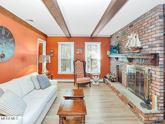 5th image of 1520 Lakewood Road