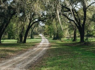 101 Rain Lilly Ln, Eutawville, SC 29048