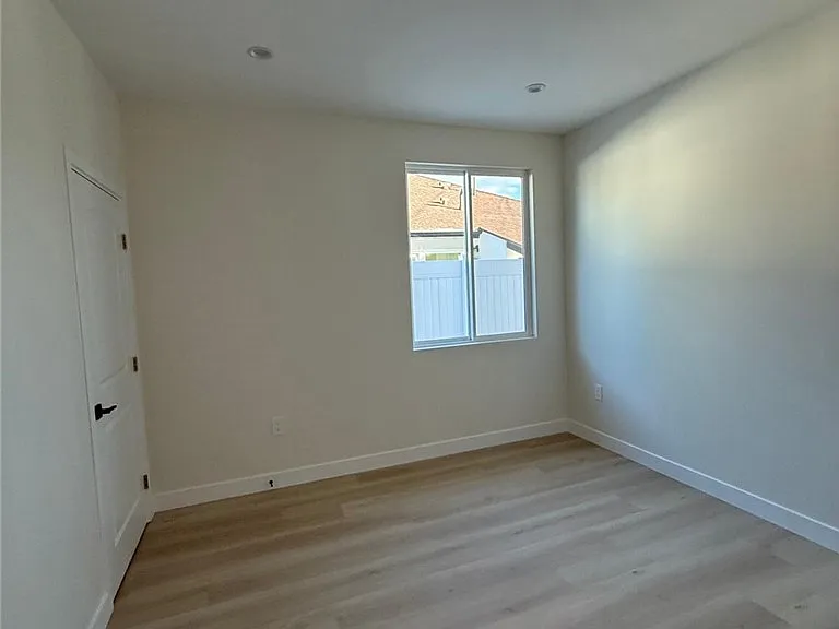 8603 Delco Ave — Photo 27