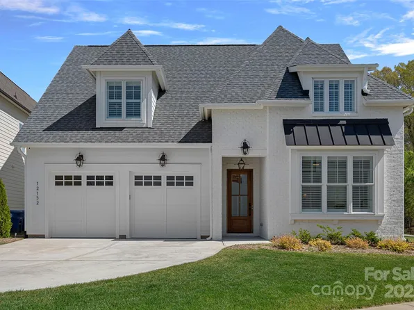 12152 Cambridge Square Dr, Cornelius, NC 28031