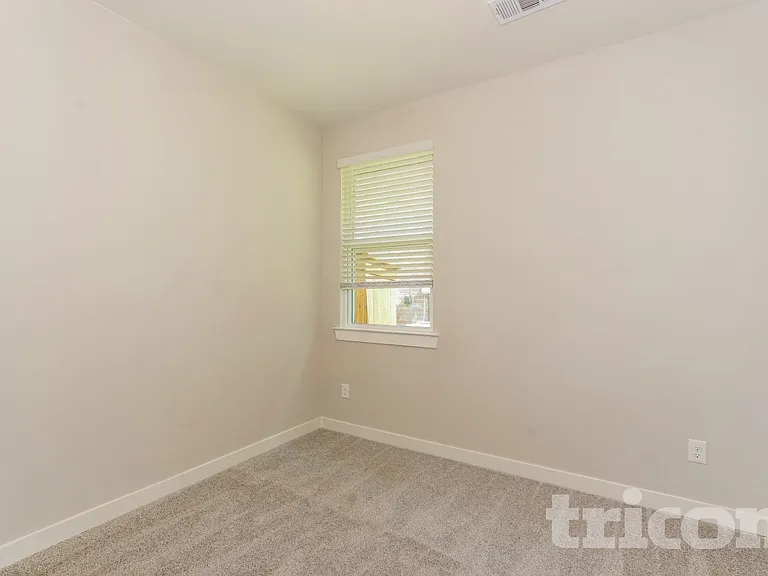8113 Brookhaven Dr — Photo 11